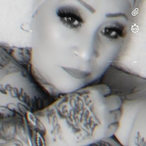 Meet your Posher, Gloria oshun